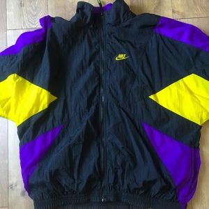 Vintage Nike windbreaker